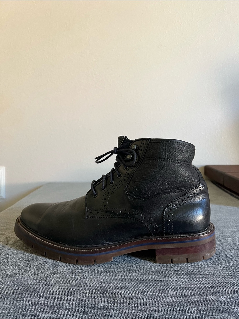 Men’s Johnston & Murphy Black Leather-Shearling Lining boots size 8.5